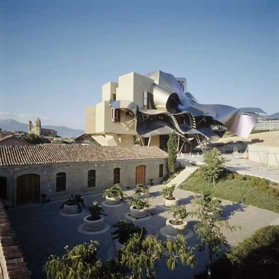 Edificio «pos» de la vedette de Frank Gehry