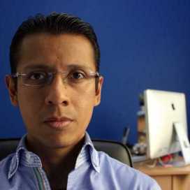 Retrato de Marco Buenrostro