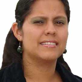 Andrea Daniela Larrea Solorzano
