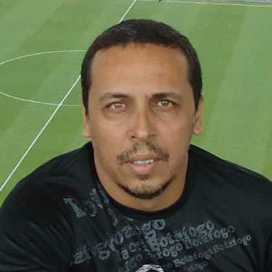 Portrait of Alan Neves