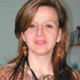 Claudia Esperanza Manrique Romero