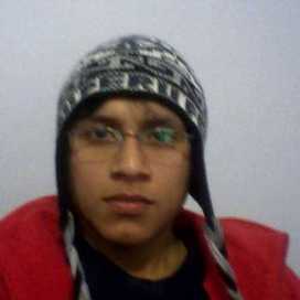 Retrato de Ronald Ponte Nube