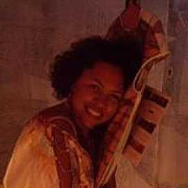 Elaine Nascimento
