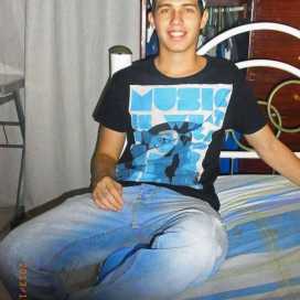 Julian Carreño